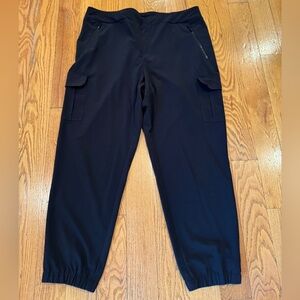 Chico's Zenergy Black Slim Pull-On Jogger Pants with Cargo Pockets Size Large